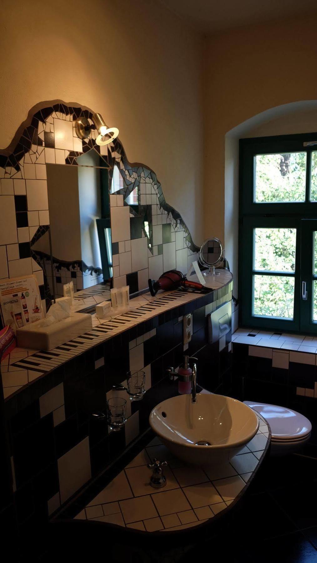 Backstage Hotel Dresden Bagian luar foto