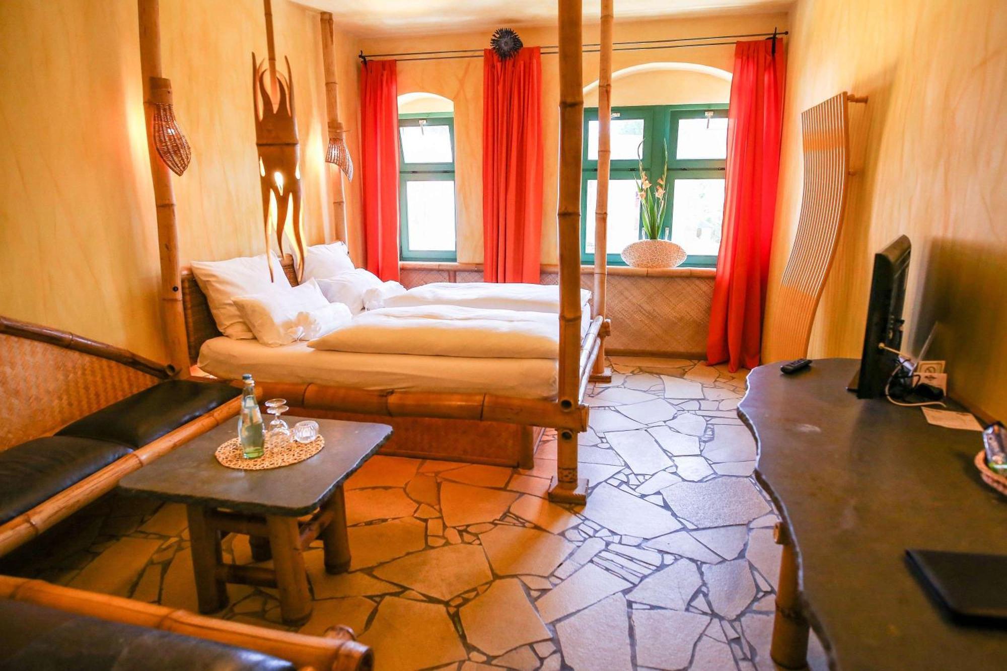 Backstage Hotel Dresden Bagian luar foto